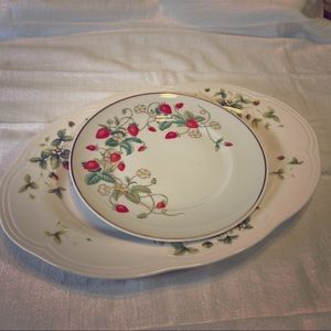 Avon & Nantucket Home Strawberry Dish Set